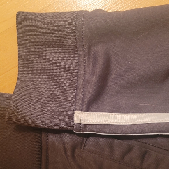 Boy's Adidas Jacket - Picture 5 of 7